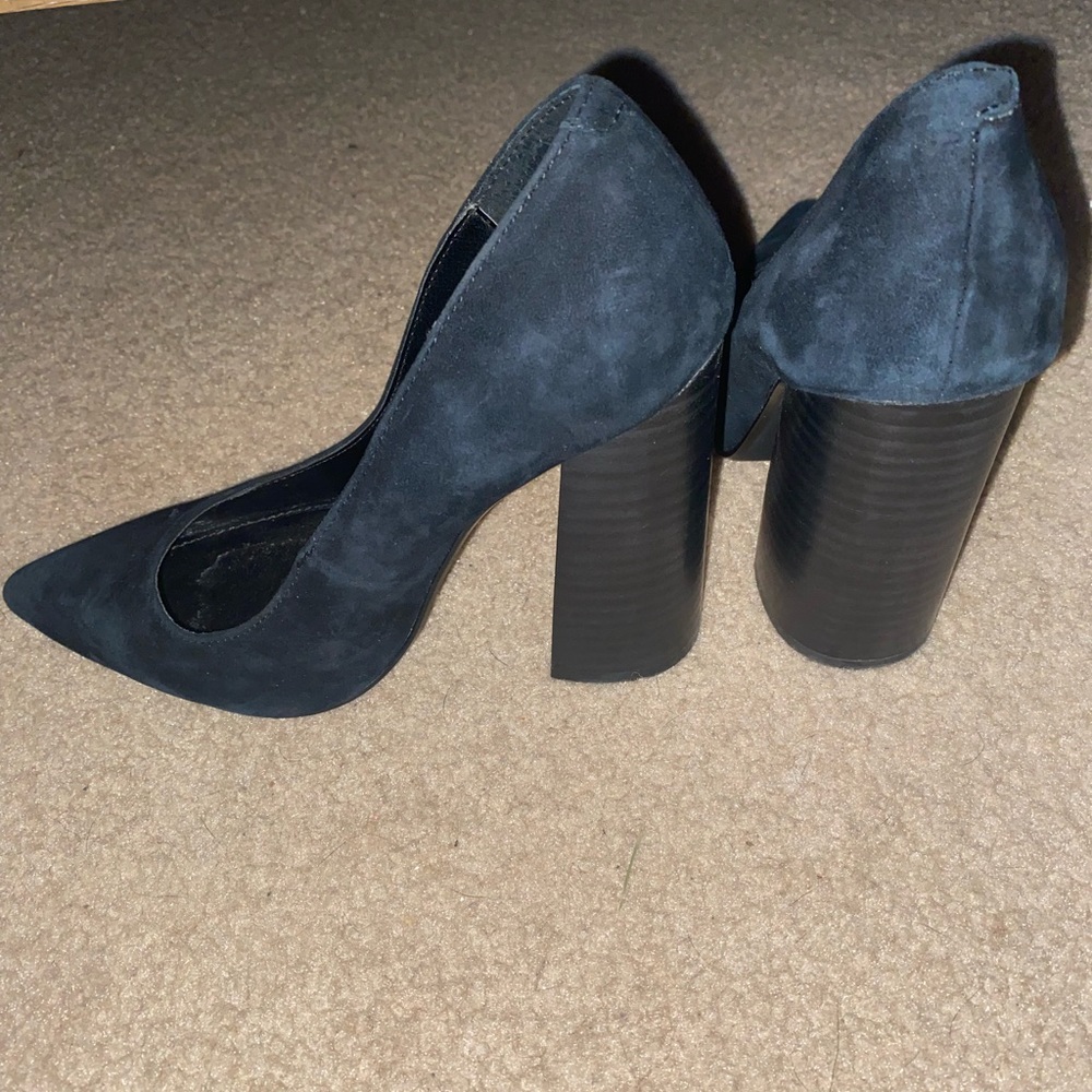 Steve Madden Black Loretta heel